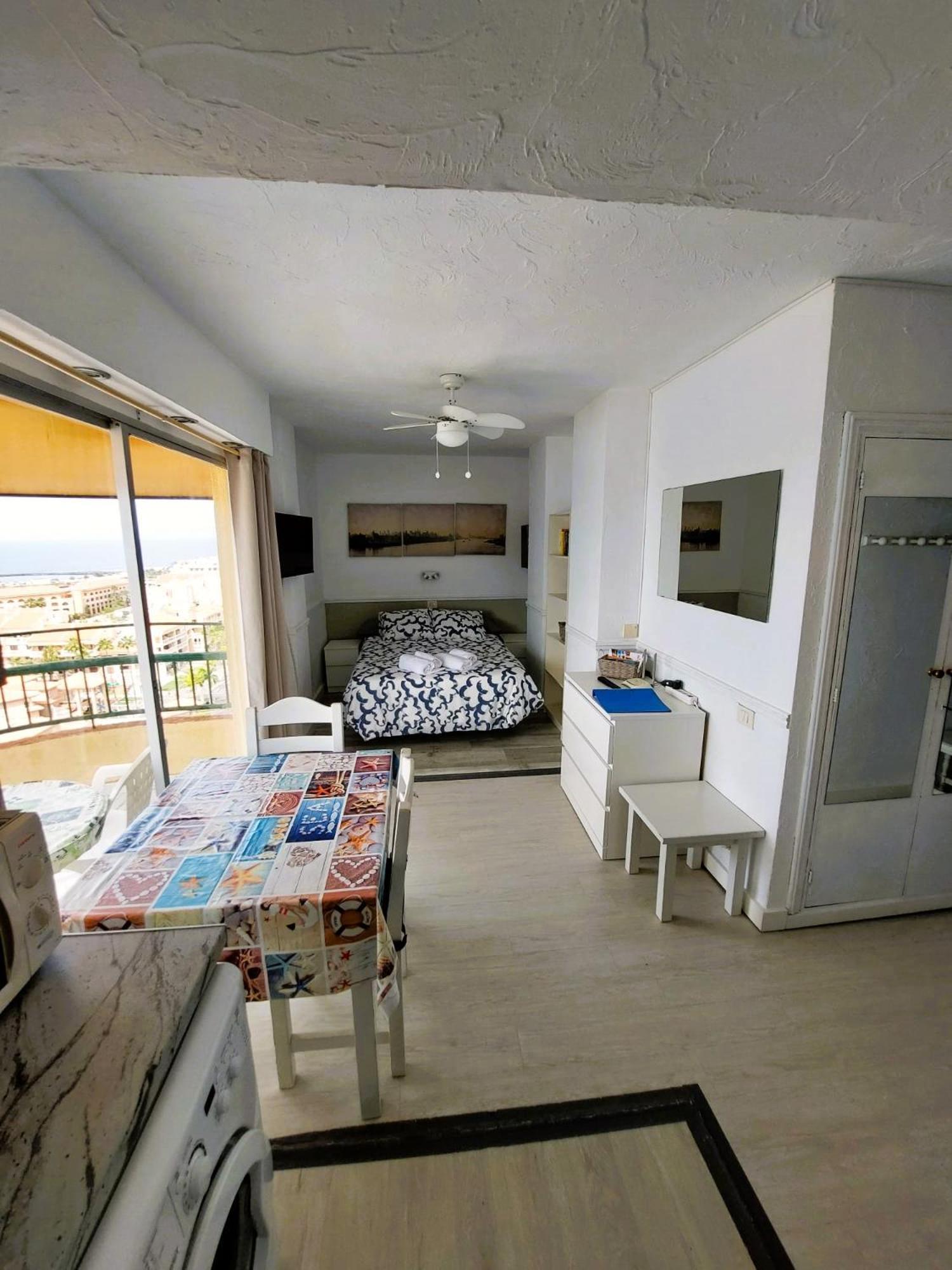 Frontal Ocean View Torres Del Sol Daire Los Cristianos  Dış mekan fotoğraf